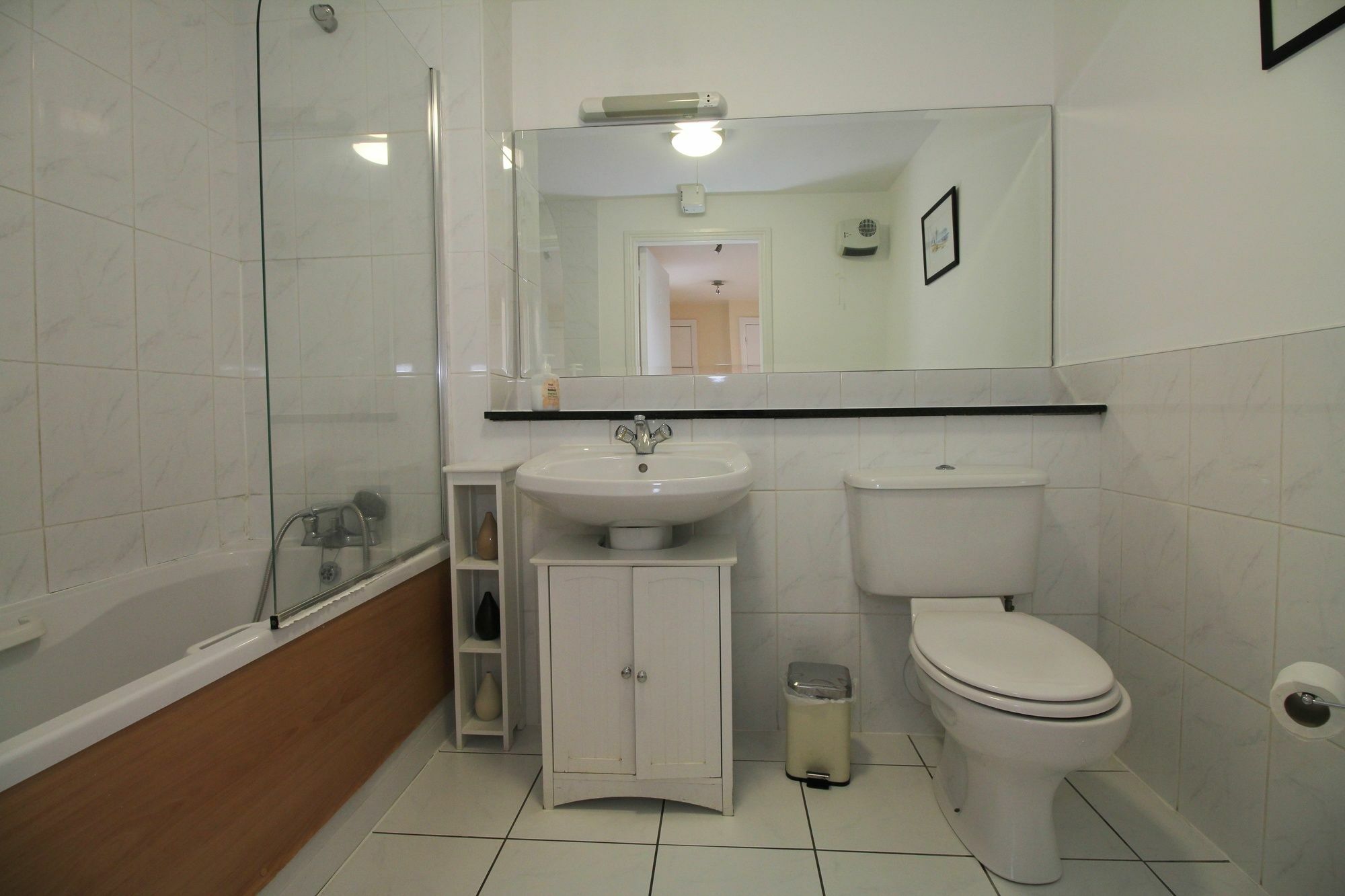 Point Village Modern Apartment Δουβλίνο Εξωτερικό φωτογραφία